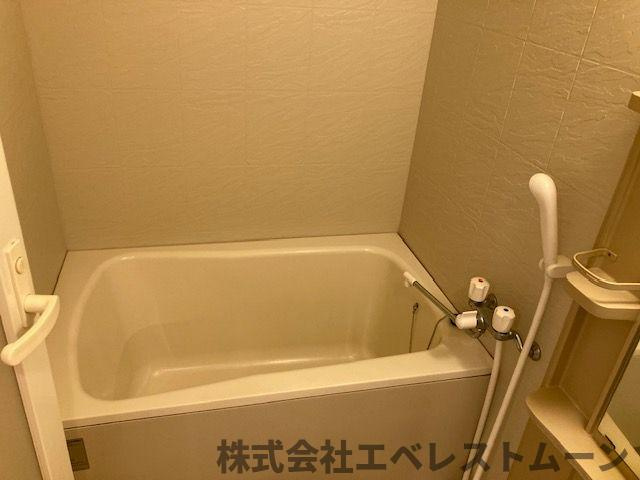 アマーレ東海通の浴室|ゆったり過ごせるお風呂です