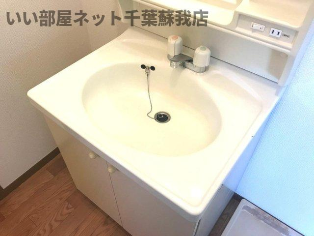 ビレッジ・JunC　Ｃの洗面所|脱衣スペースもあります