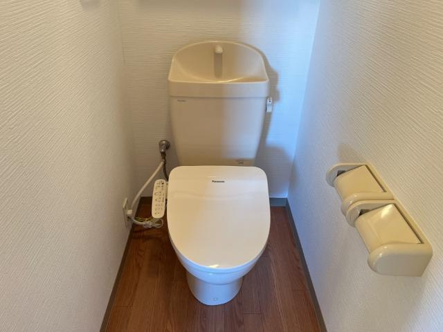 プロニティハイム藤本のトイレ|シャワー付トイレ