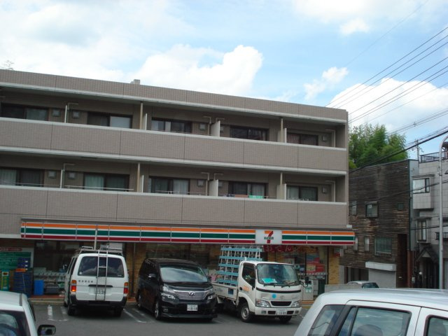 バックパレス香里の周辺|セブンイレブン枚方東中振2丁目店まで695ｍ