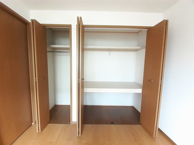 クレセールおおつ野Ｂの収納|収納
