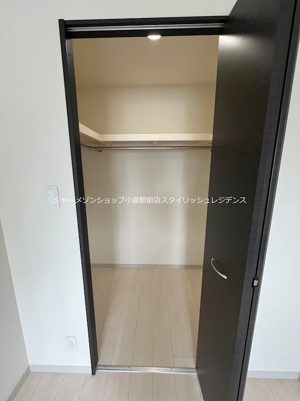 リオ ラクーコの収納