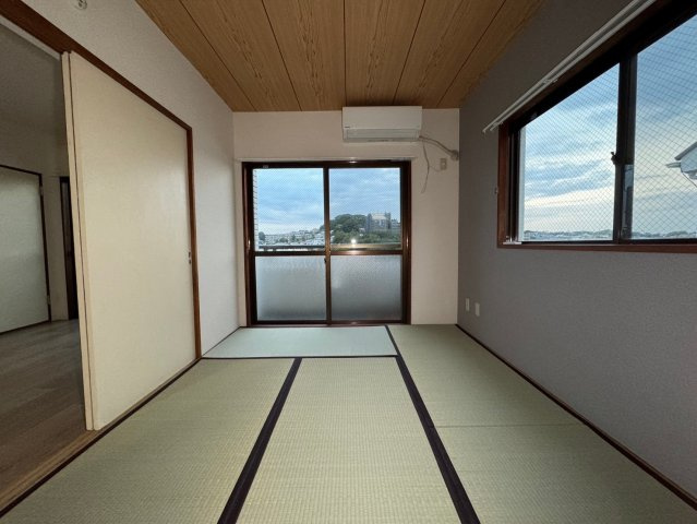 川崎市麻生区高石４丁目の賃貸マンションの和室
