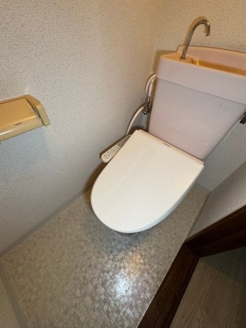 川崎市麻生区高石４丁目の賃貸マンションのトイレ