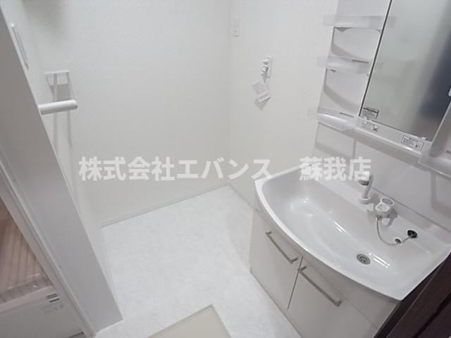 【洗面所】 | ナリトモ蘇我Ｂ | 広い洗面スペース
