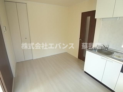【居間・リビング】 | ナリトモ蘇我Ｂ | リビングです