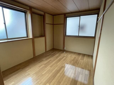 【寝室】 | 第５グリーンハウス