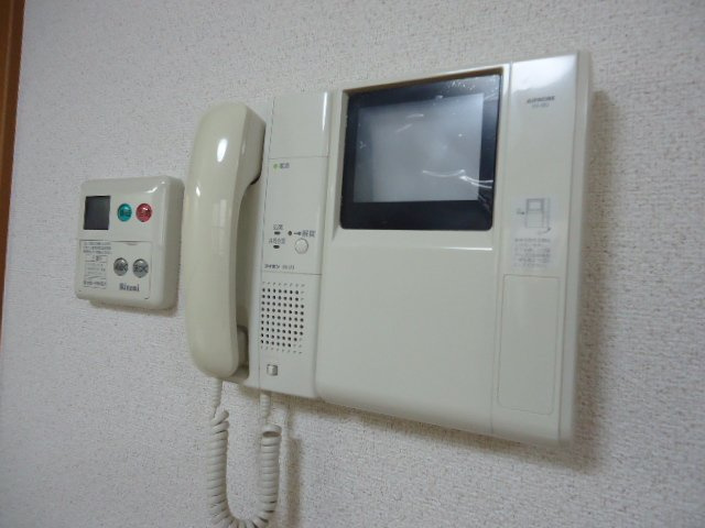 プロニティハイム藤本の内装|カメラ付インターホン