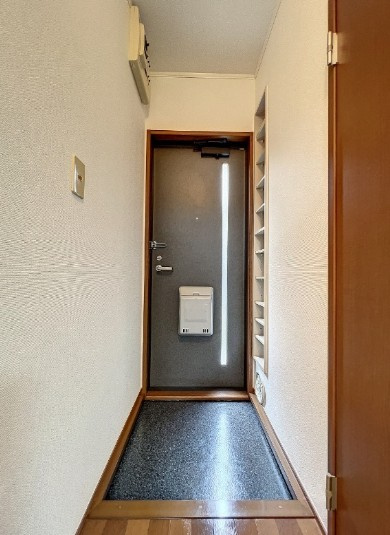 みらくるりーふの玄関