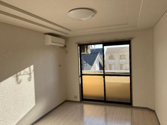 コーポ泉　　　刈谷市の賃貸はクラスホーム刈谷店の居間・リビング