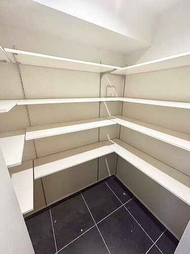 ウィルローズ茅場町の収納