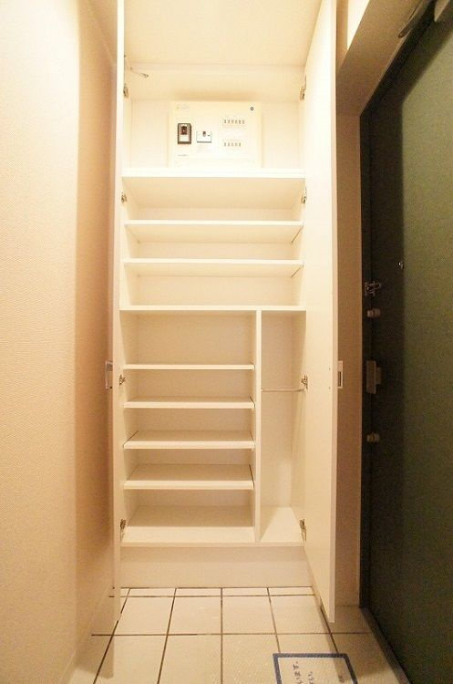 エスティメゾン三軒茶屋Ⅱの収納