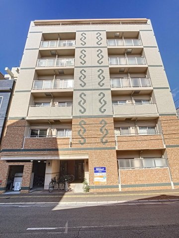 Ｌｅ　ｊａｒｄｉｎの外観