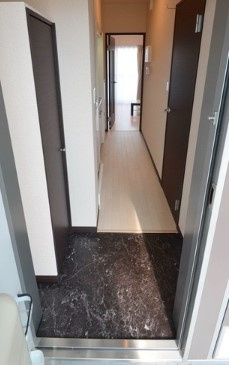 レオネクストルナ大宮の玄関|別部屋参照写真