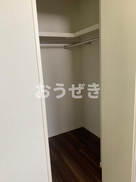 ヴィラ・ユングフラウの収納|ウォークインクローゼット