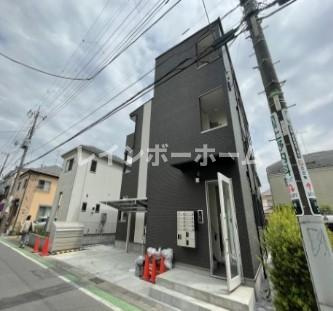 レア松戸　特典：仲介手数料が半額です!!のエントランス