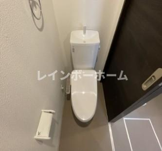 レア松戸　特典：仲介手数料が半額です!!のトイレ