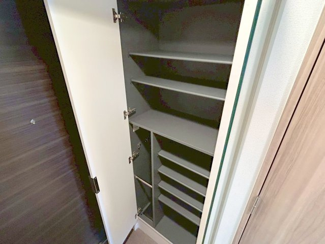 プレサンス新大阪ストリームの収納
