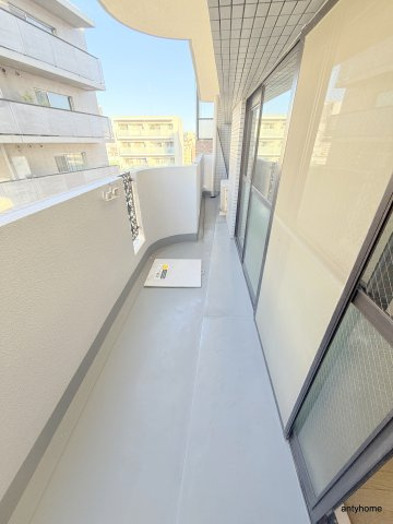 ライフステージヨシダ　仲介手数料無料のバルコニー