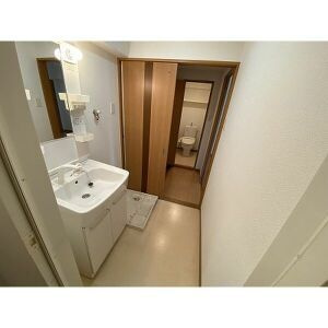 リーベ高宮3丁目の独立洗面台