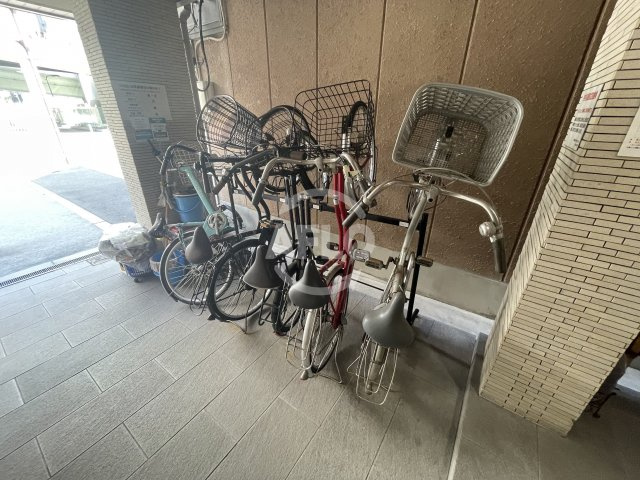 アルバス弁天町のその他共用部分|アルバス弁天町　駐輪場