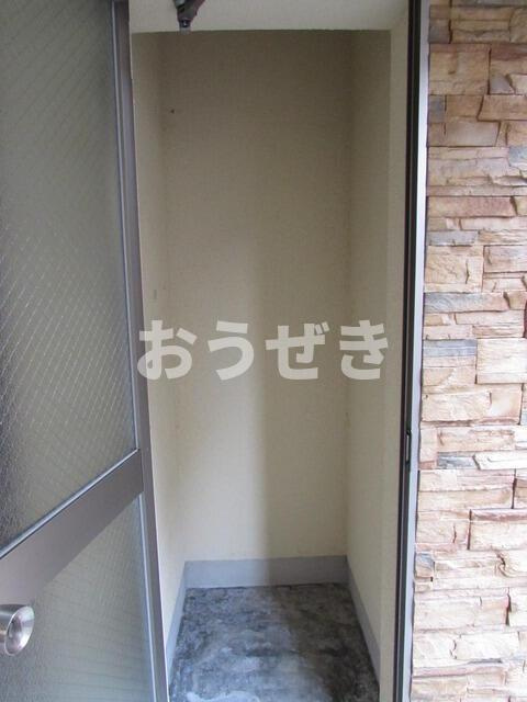 青木町戸建の収納|物置