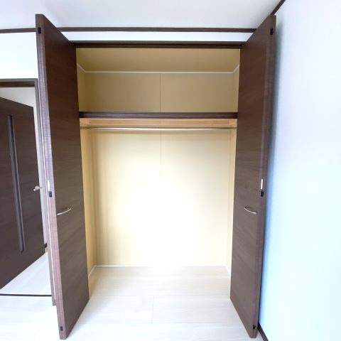 シャルム高砂・１番館の収納