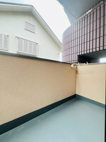 神戸市垂水区歌敷山３丁目の賃貸マンションのバルコニー