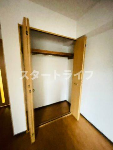 大阪市東淀川区東中島１丁目の賃貸マンションの収納