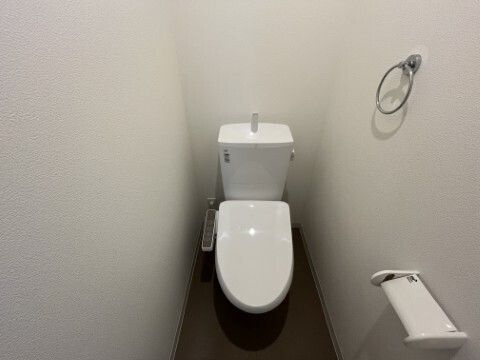 ジーメゾン越谷大沢のトイレ