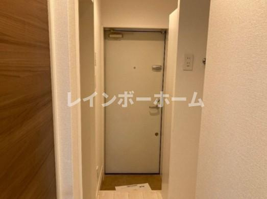 Owl 堀切の玄関