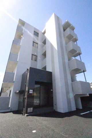 ＵＮＩＴＥＤ八島の外観