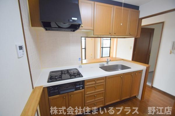 エスリード今福のキッチン