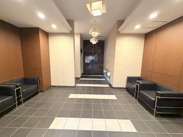 アーバンフラッツ王子公園のロビー
