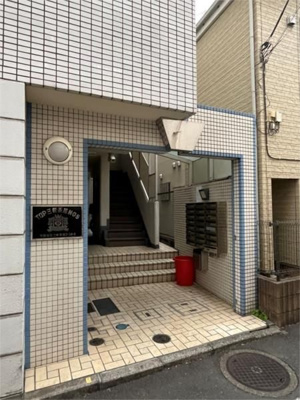 【エントランス】