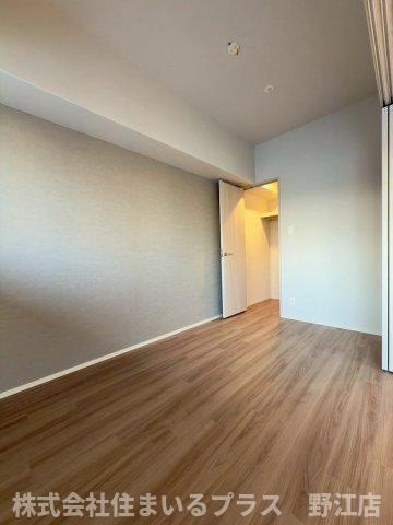 スプランディッド城東関目の洋室
