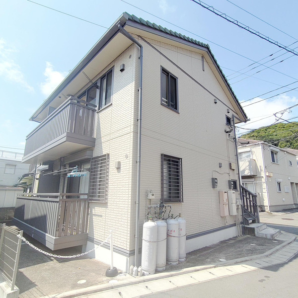 アイパレスの外観