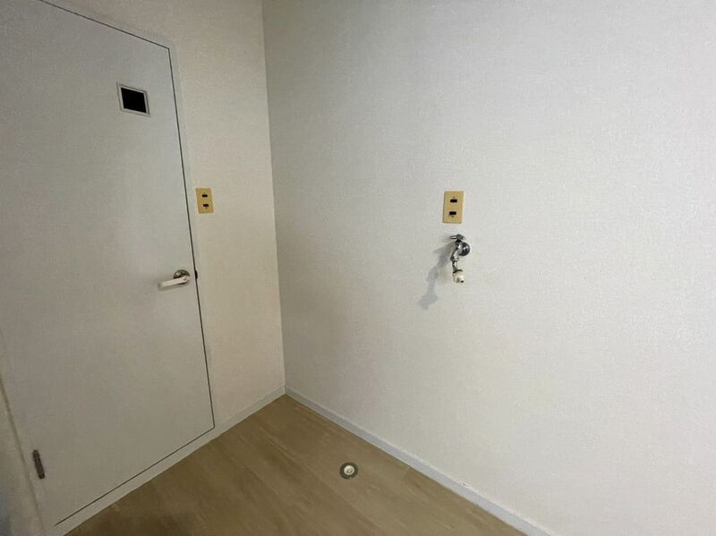 コーポ上屋敷のエントランス