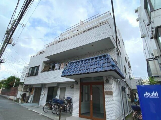 岡田ビルの外観