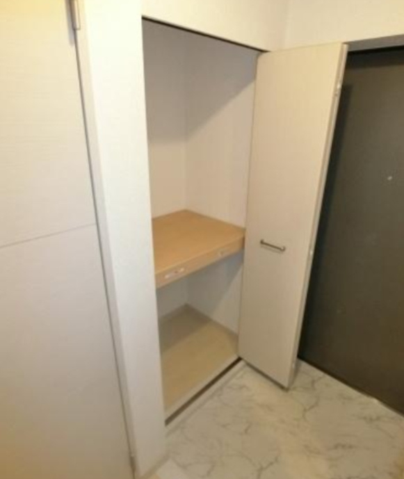 プラザ社田の内装