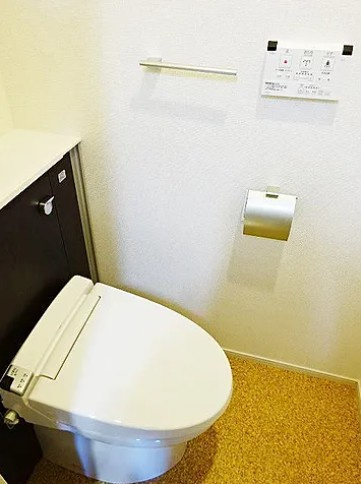 立川市砂川町１丁目の賃貸マンションのトイレ