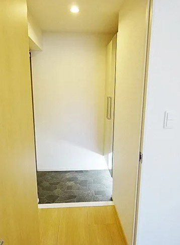 ルシエル1の玄関