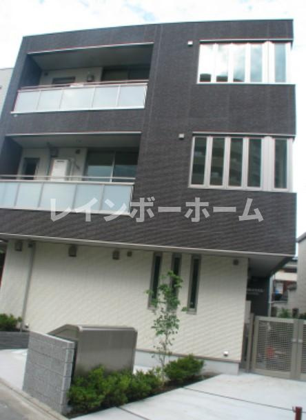 ヴェルエール西竹ノ塚の外観