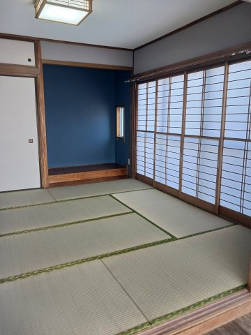 富永ビルの和室|落ち着いた雰囲気の和室付きです