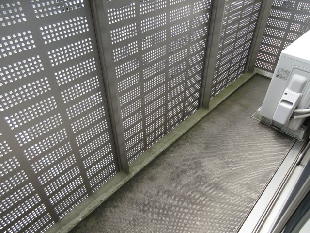 セジュール加佐 A棟のバルコニー