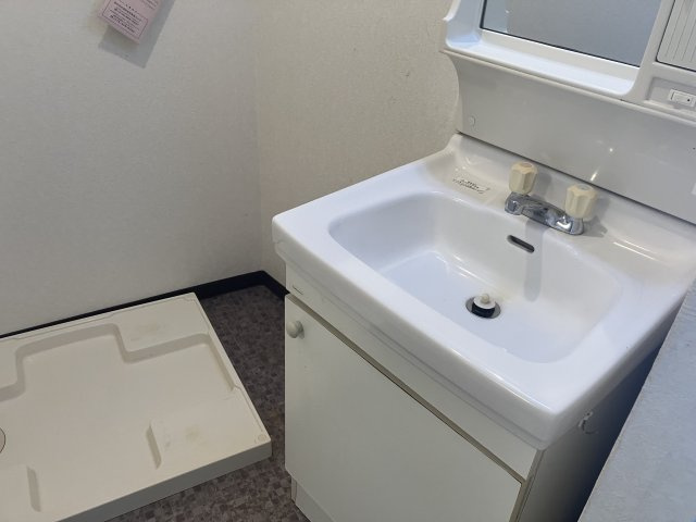 【洗面所】 | ワイズ石生