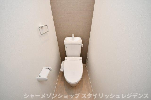 北九州市門司区中二十町の一戸建てのトイレ
