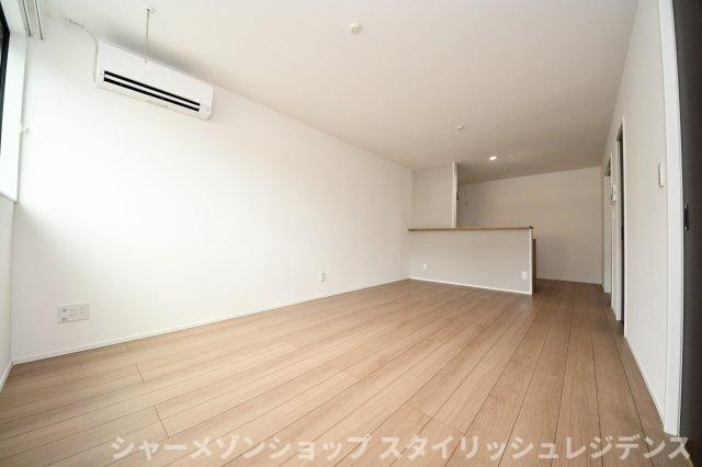 北九州市門司区中二十町の一戸建ての洋室