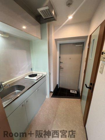 レザムルーズ西宮のキッチン