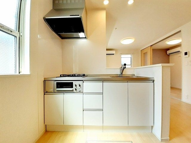 イゾラ　デラ　フォルトゥーナⅡのキッチン